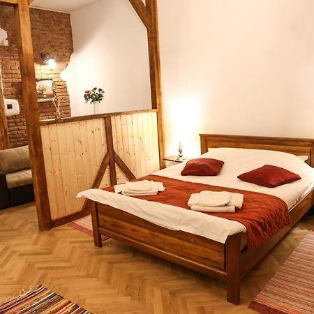 Apartamentul 16 Брашов Экстерьер фото